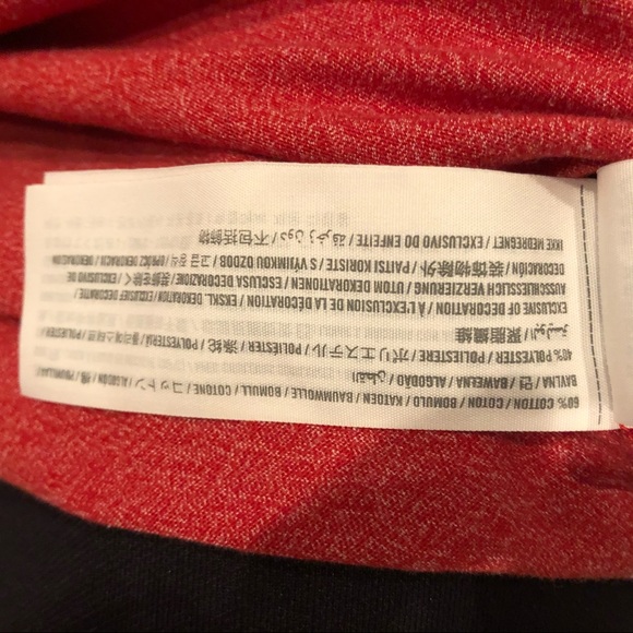 🤩Men’s Hollister T-Shirt🤩 - Picture 4 of 5